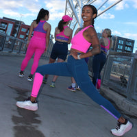 HIGH-NECK SPORTS BRA