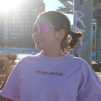 HEY GIRL RUN CLUB TEE