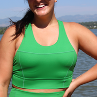 MID-NECK SPORTS BRA // LUCKY CLOVER