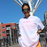 HEY GIRL RUN CLUB TEE